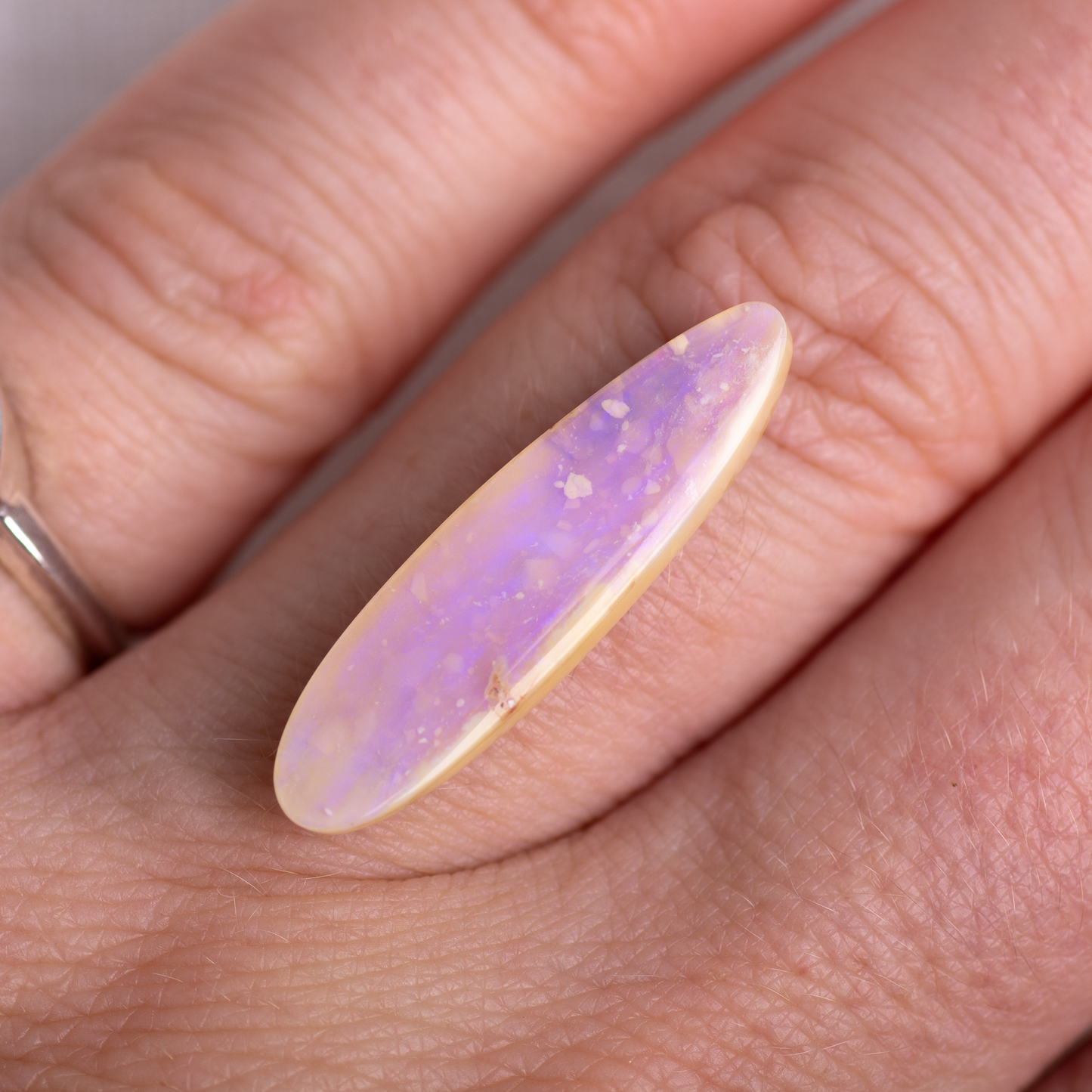 Luminous Ring ◇ Australian Opal ◇ Made in your size.