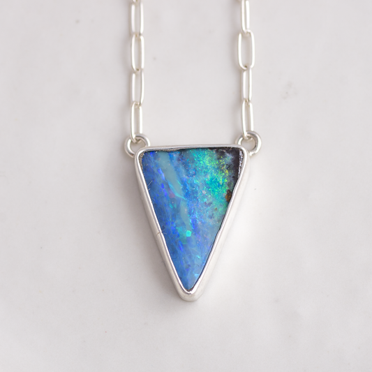 Luminous Necklace ◇ Australian Opal