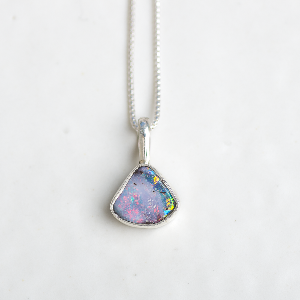 Singular Charm Opal Necklace ◇ Australian Opal