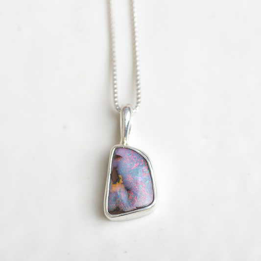 Singular Charm Opal Necklace ◇ Australian Opal