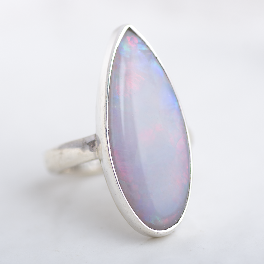 Luminous Ring ◇ Australian Opal ◇ Made in your size.