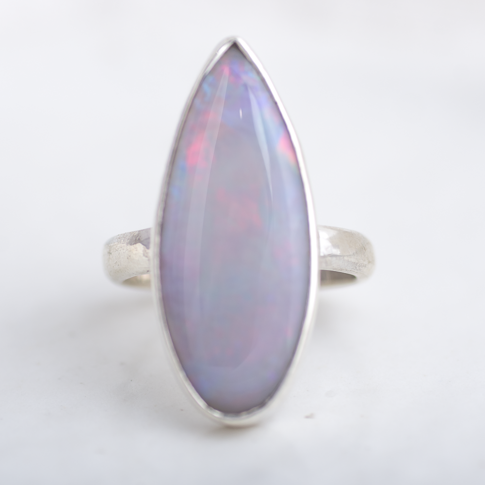 Luminous Ring ◇ Australian Opal ◇ Made in your size.