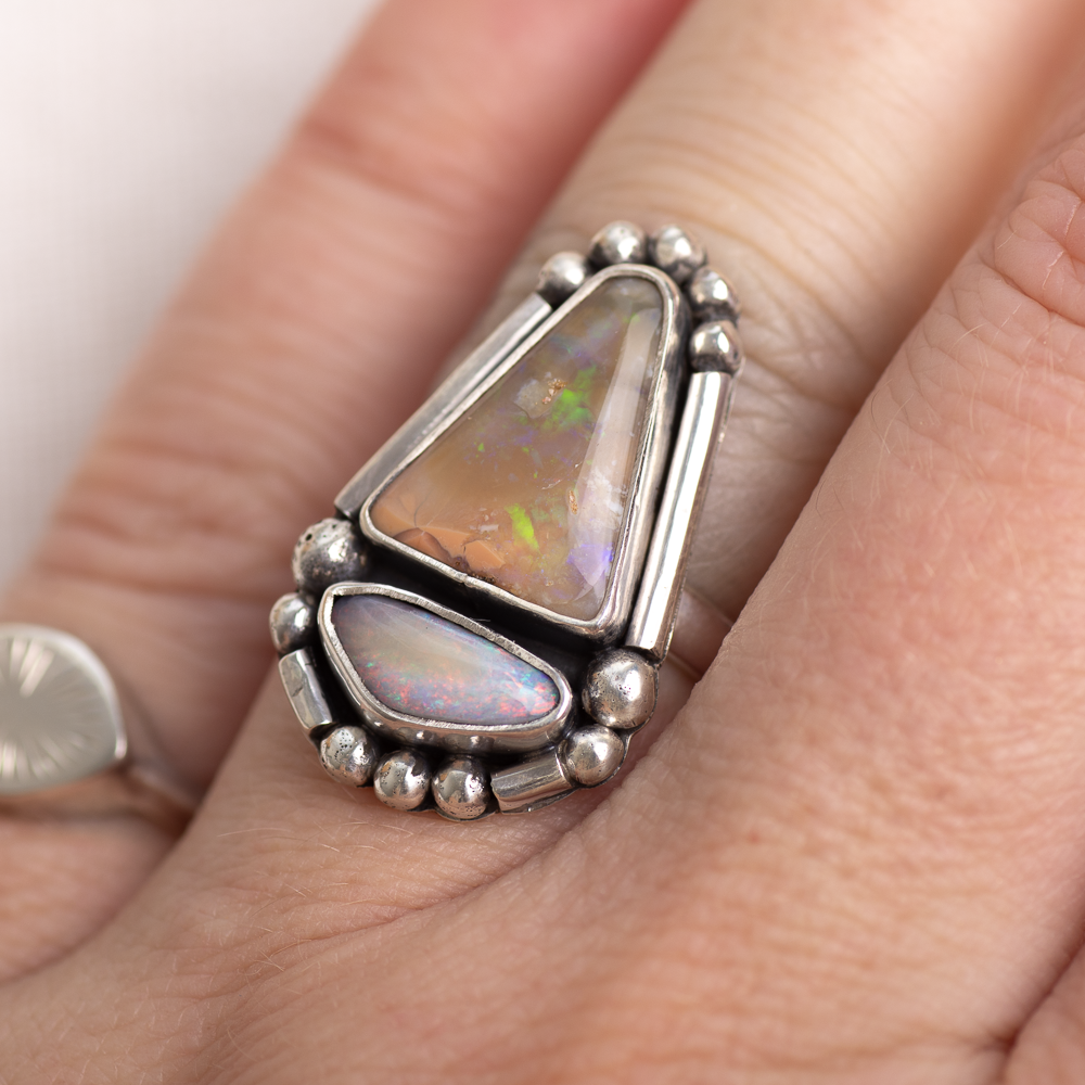 Inner Vision Ring ◇ Australian Opal ◇ Size 6