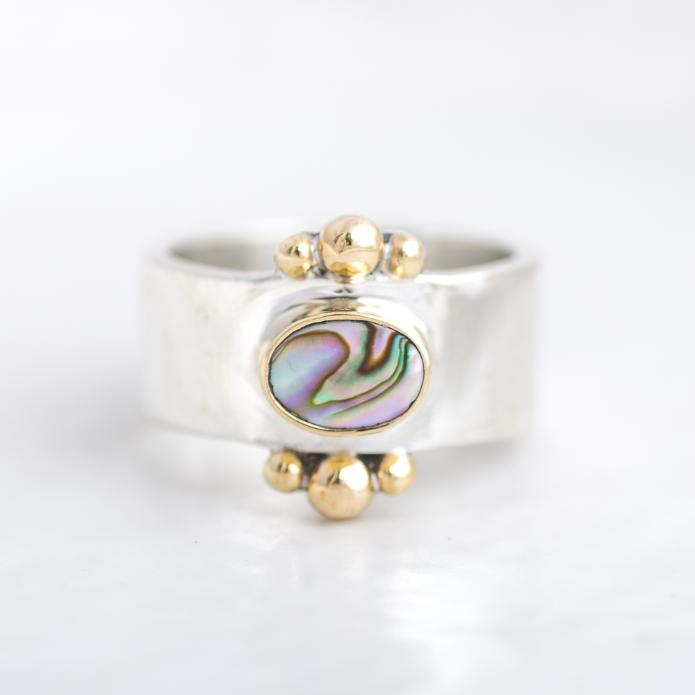 Abalone Affinity Ring ◇ Size 7.5