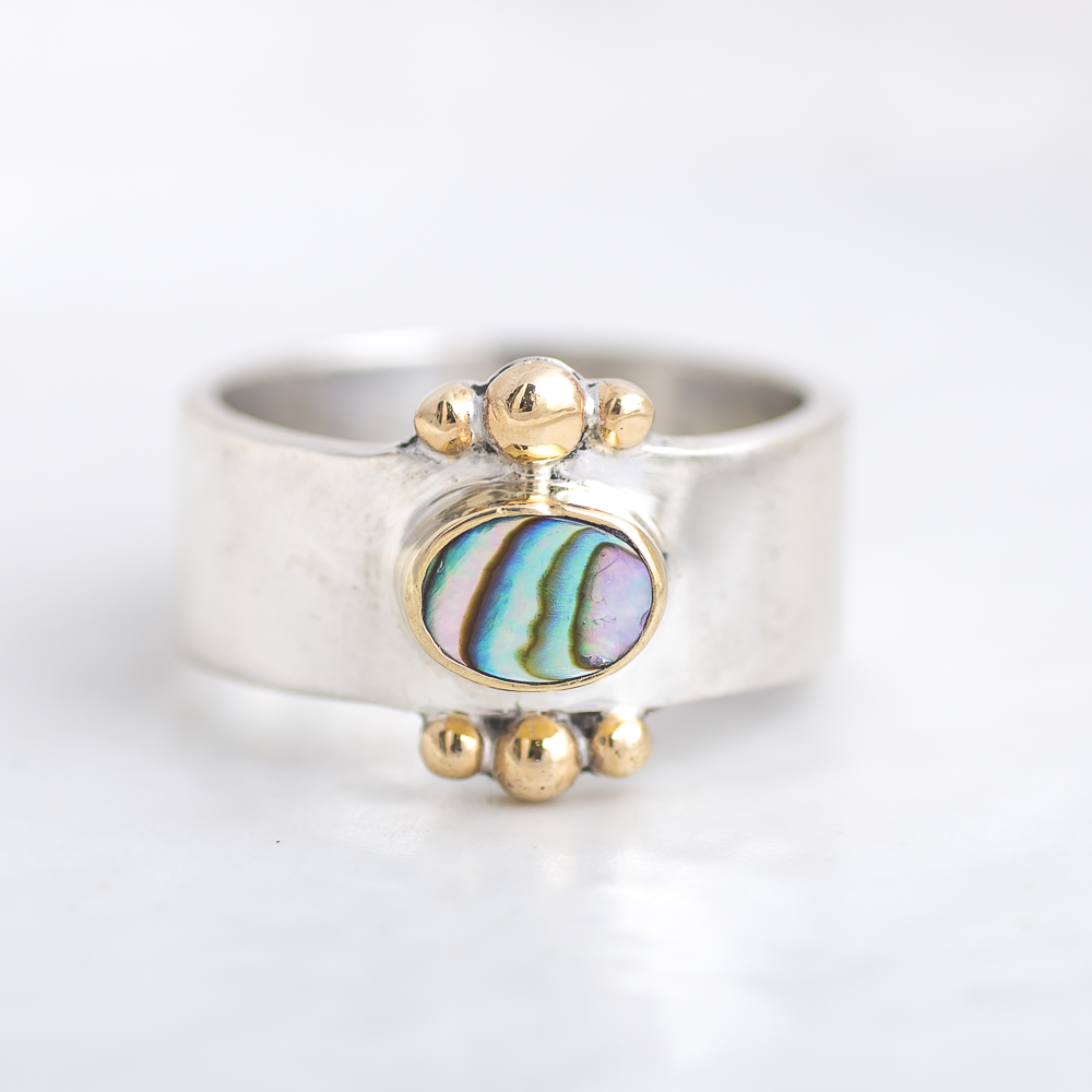 Abalone Affinity Ring ◇ Size 9