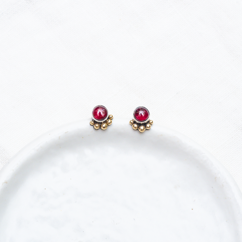 Dotted Stud Earrings ◇ Red Garnet ◇ Silver + 14k Gold